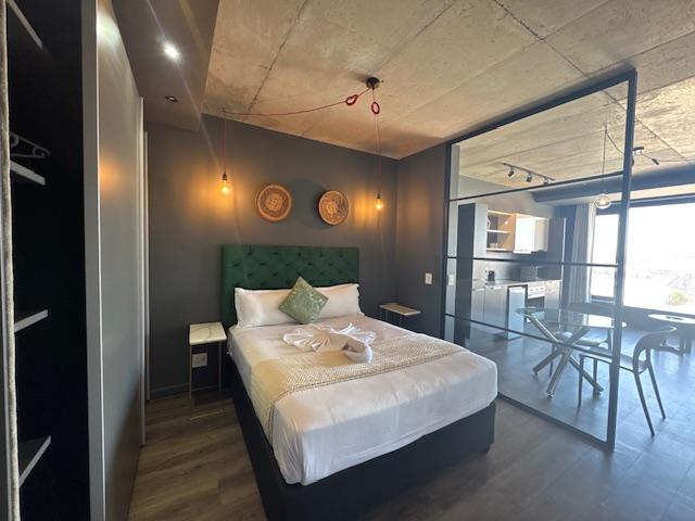 1 Bedroom Property for Sale in Woodstock Western Cape